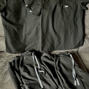 Figs Scrub Tops & Jogger Pants 2 sets